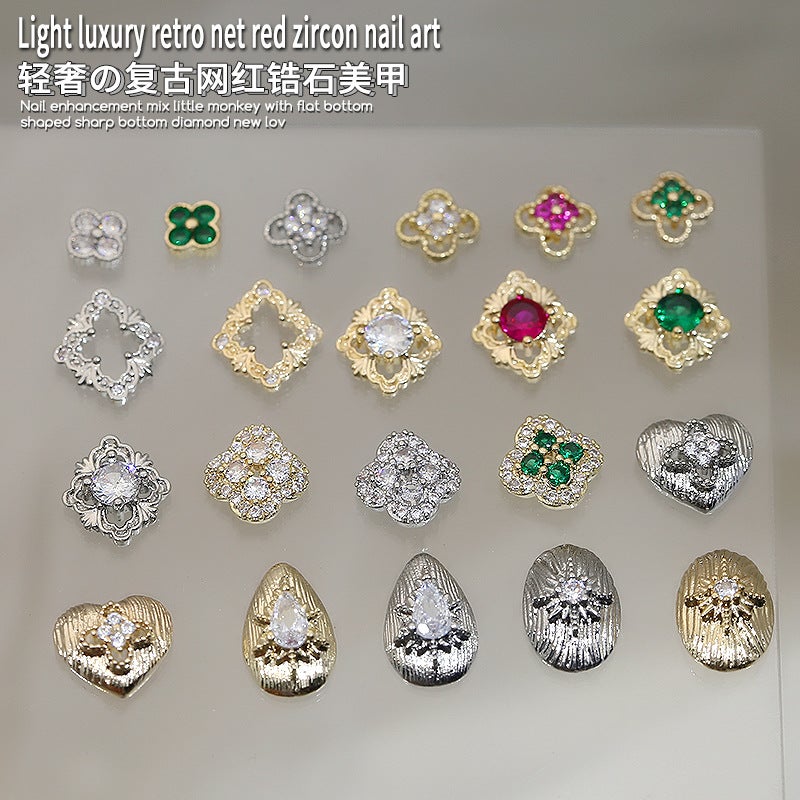 Internet Celebrity Explosions Retro Palace Style Nail Art Zircon Accessories Light Luxury Four-Leaf Clover Hollow Diamond Nail Jewelry - Image 3